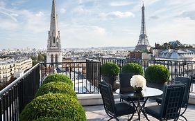 Four Seasons Hotel George V Paris